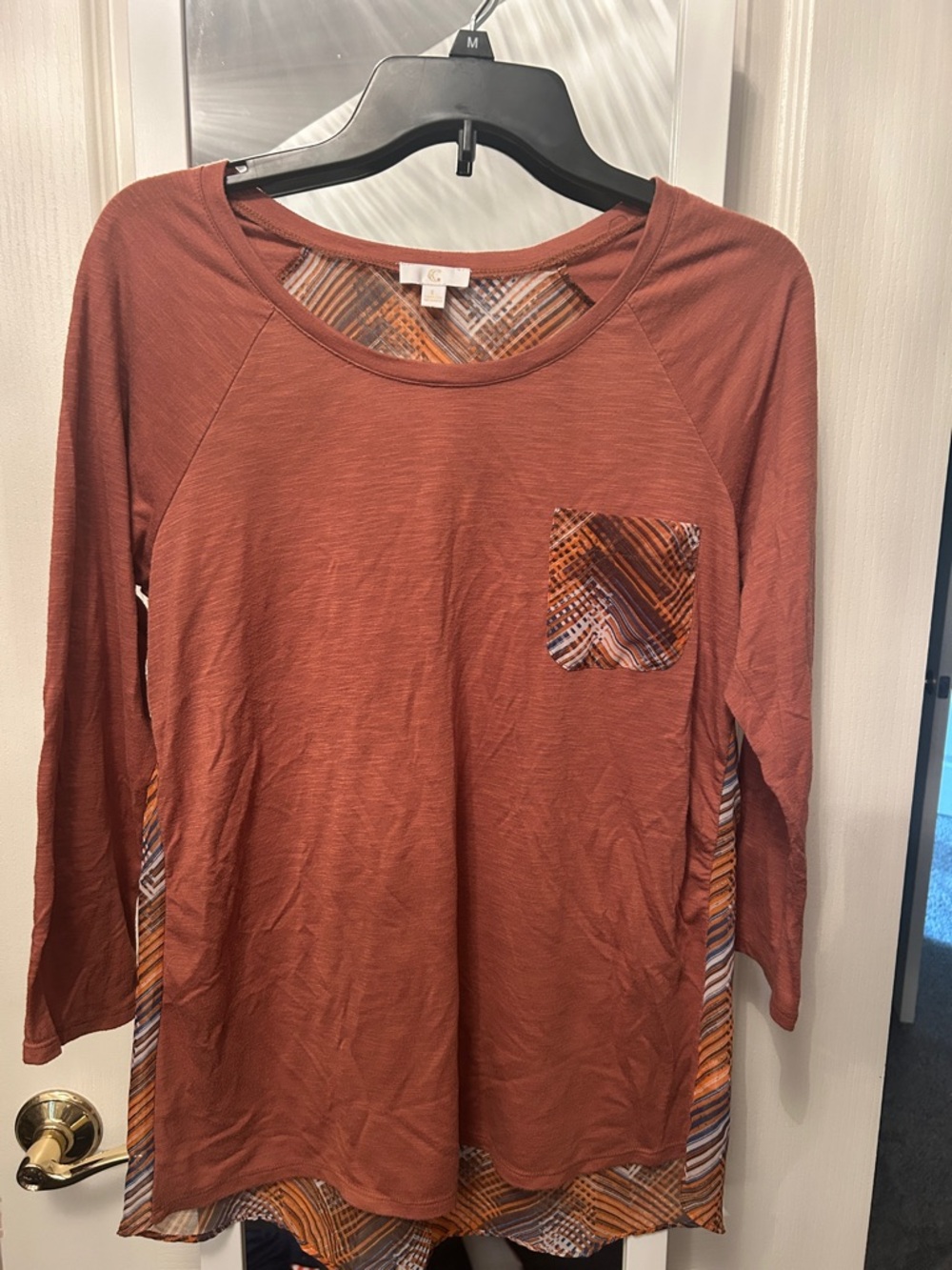 C Rust Layered-Hem Long Sleeve Top with Patterned Pocket